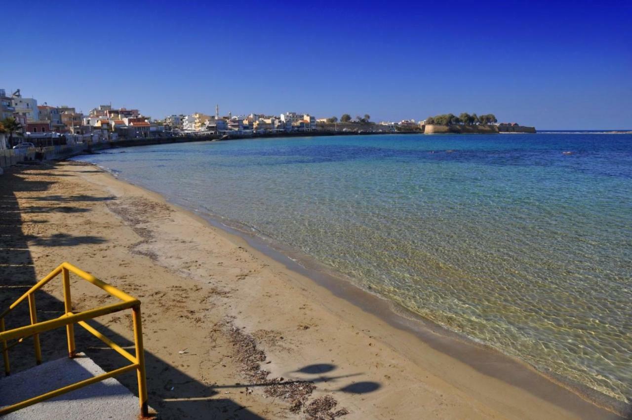 Sea View Penthouse With Roof Garden * Chania (Crete)